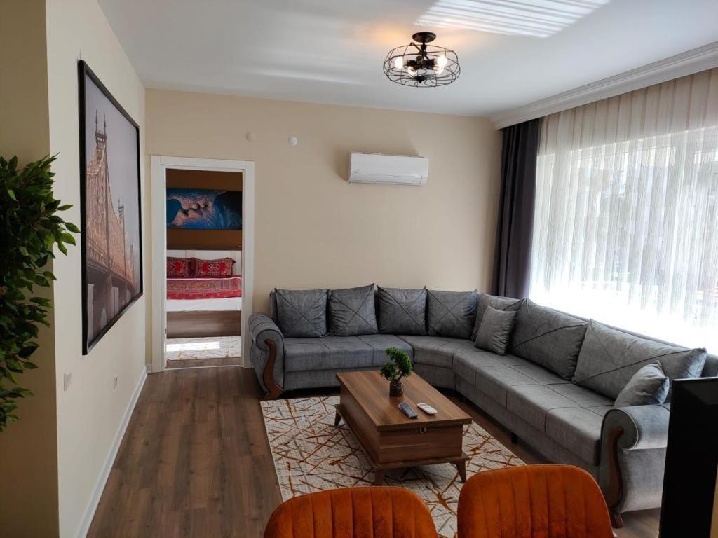 Lara Park Suites Antalya Extérieur photo
