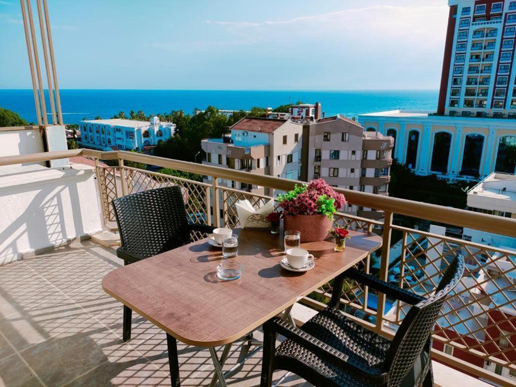 Lara Park Suites Antalya Extérieur photo